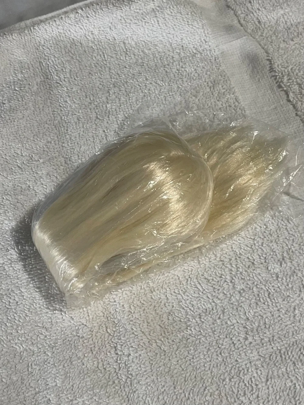Blonde Blythe doll hair